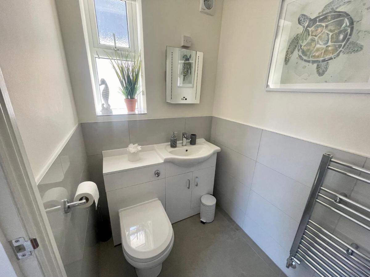 Exquisite Apartment, Stone Throw From The Beach Bournemouth Zewnętrze zdjęcie
